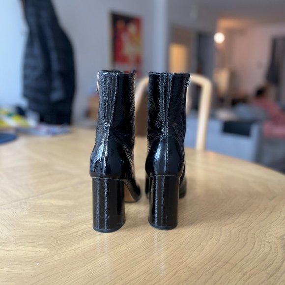 Black Patent Leather Boots - Picture 6 of 7